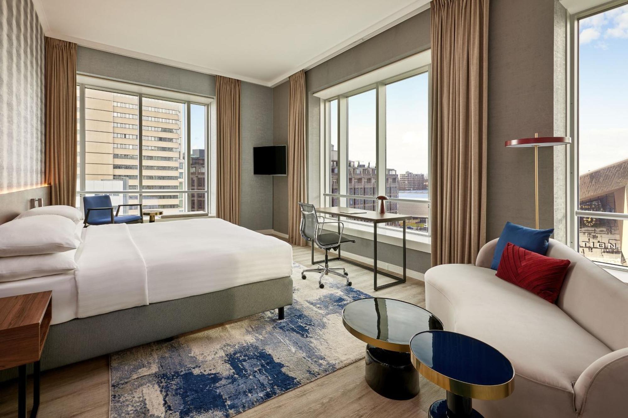 Junior Suite met Kingsize Bed en Toegang tot de M Club Lounge